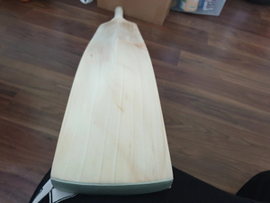 ไม้คริกเก็ตไม้วิลโลว์ทนทานน้ำหนักเบาสำหรับฝึกกีฬาไม้ค้างคาววิลโลว์เกรด1 - Product Image 3