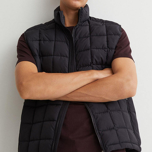 Gilet matelassé sans manches pour homme, personnalisé OEM, col montant, logo frontal, chaud, coupe-vent, respirant, décontracté, léger, pour l'extérieur, hiver - Product Image 4