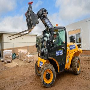 Cargador telescópico de 0,8 toneladas para maquinaria agrícola y de construcción, construcción fuerte, compre hoy, en stock, envío rápido - Product Image 4