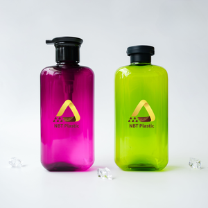 Bouteille à pompe en PET de 500ml de marque privée avec emballage personnalisé pour les soins de la peau et les soins personnels, la sérigraphie du shampooing et le pulvérisateur à pompe - Product Image 1