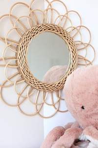 Miroir décoratif spécial de luxe du Vietnam, fleur de soleil, rotin, design pour décoration intérieure, améliore l'effet d'agrandissement de la pièce - Product Image 5