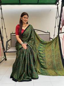 Sari en soie pure modal de qualité supérieure, imprimé à la main avec des motifs Ajrakh, vêtements de mariage de créateur, nouvelle arrivée, grossiste pour la mode féminine - Product Image 3