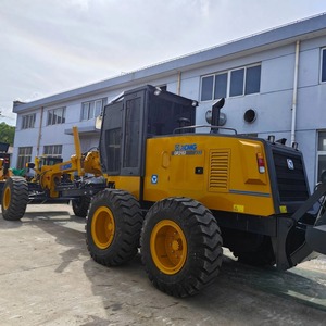 รถเกรดเดอร์มือสองคุณภาพสูง 16 ตัน รุ่น GR2153 เครื่องยนต์คัมมินส์ 169 กิโลวัตต์ พร้อมเกียร์  กำลังแรง  มีสินค้าพร้อมขาย ราคาถูก - Product Image 4