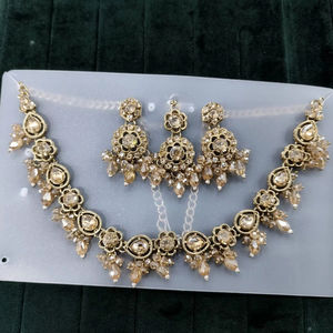 Ethnic Style Shadow <b>Necklace</b> Gold Plated with Diamond for Weddings Parties Anniversaries Featuring Zircon As the Main Stone - Product Image 1