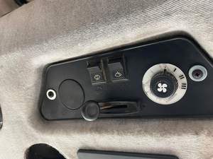 Nuevo tractor diésel Fiatagri 90-90 4WD de 90HP en venta con cabina y toma de fuerza, fabricado en ITALIA - Product Image 6