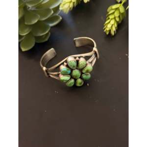 Navajo Handmade Sonoran Gold Turquoise & Sterling Silver Cluster Cuff Bracelet Fashionable Accessory - Product Image 3