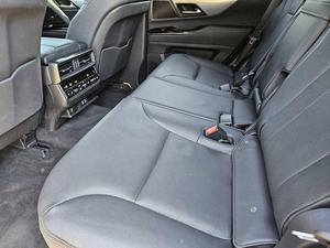 Sans accident certifié 2023 Lex-us LX600 Base très propre - Product Image 4