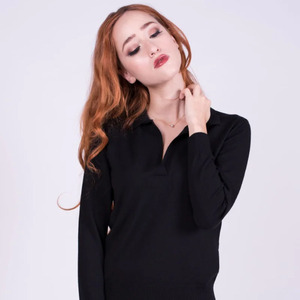 <span class=keywords><strong>Paula</strong></span> của phụ nữ buttonless polo Áo sơ mi trong tinh khiết Virgin Merino len phẳng dệt kim với kết cấu mỏng dài áo thun Made in Italy - Product Image 4