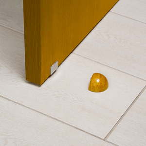 Fermaporta Adesivo con Magnete, Colore Legno - Product Image 4