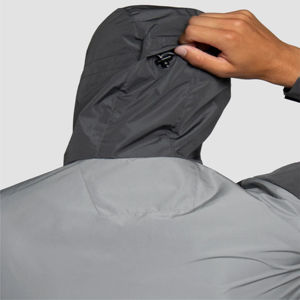 Veste imperméable de randonnée pour hommes en gros personnalisée, veste de sport confortable pour hommes, coupe-vent respirant pour hommes avec OEM - Product Image 5