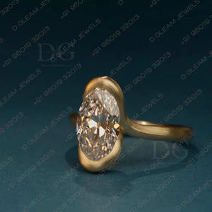 Anillo de Compromiso y Matrimonio de Plata 925 para Mujer, Moissanita de 4.0 CT, Engaste de Media Montura Hecho a Mano, Corte Ovalado, Estilo Étnico, Perfecto para Aniversario - Product Image 3