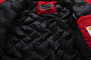 Chaqueta de esquí respetuosa con el medio ambiente, impermeable, transpirable, para exteriores, con cremallera y logotipo personalizado para hombre, venta al por mayor, snowboard, capucha roja, deporte, Invierno Plus - Product Image 4