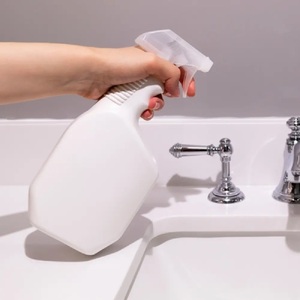 Prix d'usine Bouteilles de pulvérisation pour le nettoyage Bouteille d'eau de pulvérisation PET Bouteille de pulvérisation en plastique vide pour solution de nettoyage du Vietnam - Product Image 5