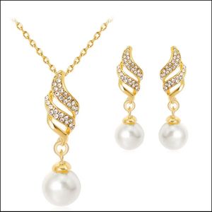 Vente en gros de bagues de fiançailles en or massif 14k et 18k CVD HPHT certifiées IGI pour femmes pour mariage ou fiançailles - Product Image 5