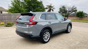 Usado, en perfecto estado, 2026 H-o-n-d-az C-R-V EX Sport Utility 4D, título limpio - Product Image 2