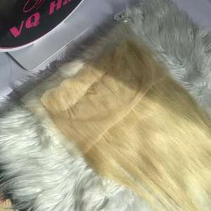 Meilleure vente HD Lace Frontal, cheveux naturels droits de couleur 613, 100% cheveux humains de haute qualité, cheveux bruts vietnamiens. - Product Image 1