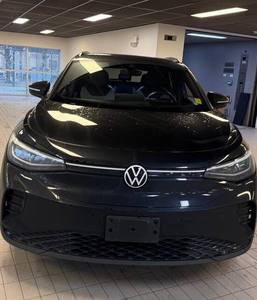 ID.4 2024 USADO, SUV Eléctrico, Automático, Base, Tracción Trasera, Asientos de Cuero, Neumáticos R19, Interior Claro, Volante a la Izquierda, Cámara Trasera - Product Image 1