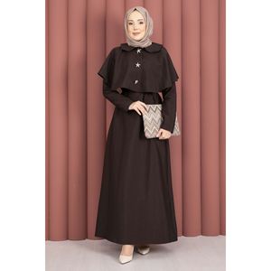Robe minimaliste en crêpe marron avec détail cape et lacets pour un usage quotidien - Product Image 1