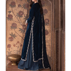 Vestido de terciopelo más popular, tela suave, bordado elegante, fabricado profesionalmente, vestido de terciopelo cultural más vendido para novia - Product Image 6