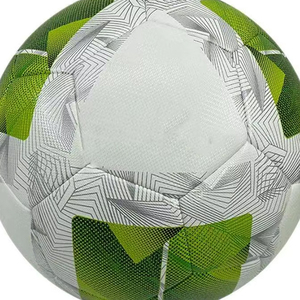 ลูกฟุตบอล PU ลายแฟชั่น ขนาดมาตรฐานเบอร์ 5 วัสดุยาง สำหรับฝึกซ้อมและแข่งขันฟุตบอล ขนาดมินิ พร้อมพิมพ์โลโก้ตามสั่ง - Product Image 5