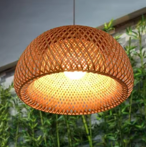 Lámpara de bambú VIET FARGIMEX-¡Belleza hecha a mano para un hogar acogedor y ecológico! - Product Image 3