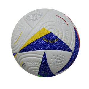 Balón de Fútbol de PU de Alta Calidad para Adultos, Tamaño Oficial 5, Precio Económico, Personalizable, Balón de Entrenamiento - Product Image 4