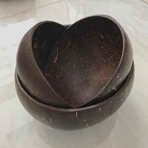 Factory Price Eco Friendly Polished Natural Coconut Bowl and Wooden Spoons Set Coconut Shell Candles Bowls - Product Image 3