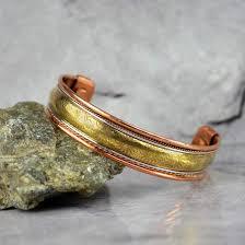 Bracelet manchette en laiton plaqué cuivre Artisan Aura Accessoires de bijoux artificiels de mariage/fiançailles pour femmes fabriqués en Inde - Product Image 4