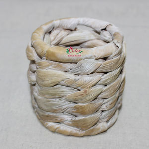 Artex Dong Thap Porte-serviettes en jacinthe d'eau tissée pour décor de restaurant et de table à manger - Product Image 1