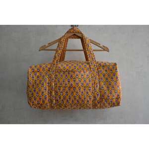 Bolsa de Viaje de Lona Ligera de Lujo, Estilo Bohemio, con Estampado Floral Indio, Cierre de Cremallera, Ecológica, de Algodón, para Fin de Semana - Product Image 1