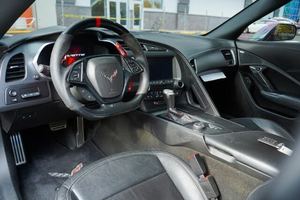 2014 utilisé Che-v-rolet Cor-vette Stin _ grey 3LT Coupé RWD - Product Image 2