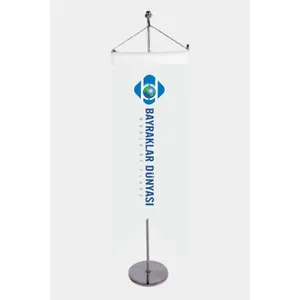 Bandera de escritorio de ganchillo de calidad superior con diseño de cola de golondrina para exhibición en mesa - Product Image 1