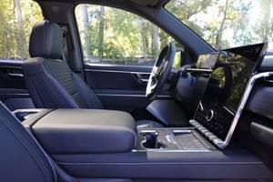 รถกระบะ G-M0C SI-ER-RA 1500 DENALI EDITION ปี 2024 สภาพสะอาดมาก เกียร์อัตโนมัติ - Product Image 2