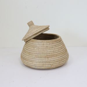 ตะกร้าเก็บของทรงกลมจากหญ้าทะเล ดีไซน์หรูหรา เป็นมิตรกับสิ่งแวดล้อม พร้อมฟังก์ชั่นหลากหลายสำหรับการใช้งานที่หลากหลาย - Product Image 3