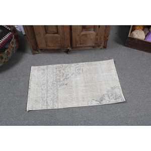 พรมวินเทจ, พรมตุรกีขนาด 1.6x2.9 ฟุต, พรมขนสัตว์สีขาวไล่เฉด - Product Image 3