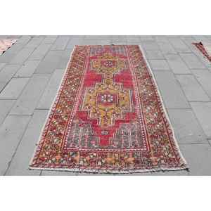 Alfombra Turca de 4.3x8.3 pies, Alfombra de Lana Roja Vintage con Diseño Ombré - Product Image 1