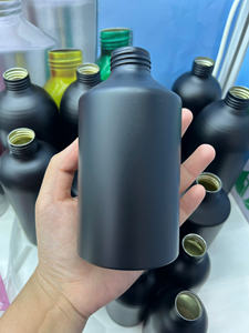 Bouteilles en aluminium de qualité supérieure pour les soins personnels, emballage de vaporisateur cosmétique de qualité supérieure, fabriqué au Vietnam - Product Image 6