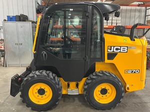 Minicargadora de orugas JCB 270, maquinaria JCB 270, ideal para trabajos agrícolas, construcción y carga de camiones. - Product Image 2