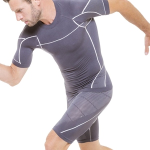 Ensemble de sport pour homme, compression, course à pied, gym, t-shirt et short, respirant, séchage rapide, vêtements de sport actifs, vente en gros personnalisée - Product Image 5