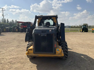 Cargador Compacto John Deere 330G/332G Nuevo/Usado en Venta, Modelo 2018, Carga Nominal de 9 Toneladas, Motor Caterpillar y Rodamientos de Motor - Product Image 3