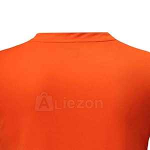 Uniforme de tennis de sports de plein air de matériel de polyester d'impression de logo personnalisé de haute qualité - Product Image 4