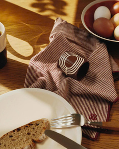 Servilleteros lacados modernos hechos a mano para Decoración de mesa en el hogar y restaurante vajilla fiesta - Product Image 2