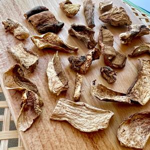 Champignons séchés aromatiques parfaits pour la distribution en vrac Fournissant des champignons séchés de haute qualité pour les industries alimentaires - Product Image 4