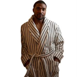 Bata de baño elegante a rayas, mezcla de bambú y algodón Zero Twist, diseño Unisex, cintura ajustable, comodidad ligera en rayas negras - Product Image 4