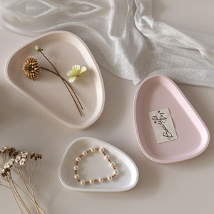 DIY <b>resin</b> aromatherapy gypsum cement storage tray round triangular dish holder decorative piece <b>silicone</b> mold - Product Image 1