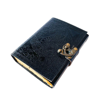 Carnet de rituels Wiccan en cuir véritable vintage classique, fait main, couverture noire gaufrée, papier à bords festonnés, religieux
