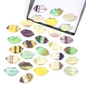 Hermosas cuentas naturales con forma de labios de fluorita múltiple-Encantos de piedras preciosas de labios tallados a mano de 14x8mm - Product Image 3