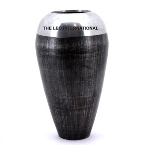 Vase à fleurs moderne en métal, vase décoratif en aluminium pour la maison, l'hôtel et la décoration intérieure, vase brillant et poli - Product Image 4