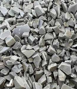 Tubos de chatarra de PVC de alta calidad listos para la exportación Contaminación mínima Tamaño uniforme para aplicaciones de película Hecho de resina de PVC Premium - Product Image 1