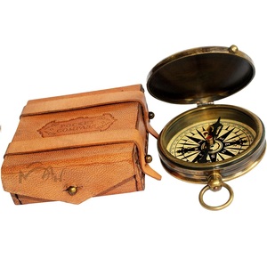 Boussole combinée en bois et en métal, conception de roue de bateau, Navigation Maritime directionnelle, Gadgets nautiques en laiton, cadeau personnalisé - Product Image 3